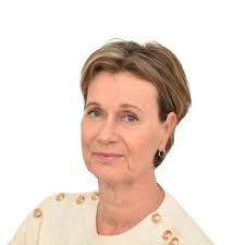 ⚡ 𝗡𝗶𝗲𝘂𝘄𝗲 𝗰𝗼𝗹𝗹𝗲𝗴𝗮 ⚡ De eerste werkweek van onze nieuwste  collega zit er alweer bijna op! Donna Scheepers gaat haar skills als  projectmanager en als deelmarketeer inzetten. De afgelopen…