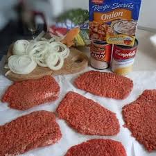 Cube Steak Recipe With Gravy Crockpot Or Stove Top Recipe Yummly Recipe Crockpot Cube Steak Cube Steak Crock Pot Recipes Cube Steak