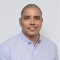 2500+ "Solař" profiles