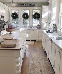 43 Modern Farmhouse Kitchen Ideas To Inspire You 33 Autoblog Rustic Farmhouse Kitchen White Farmhouse Kitchens Farmhouse Kitchen Design