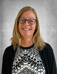 Kerri Baum's Instagram, Twitter & Facebook