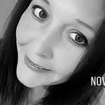 Leslie Klaus's Instagram, Twitter & Facebook