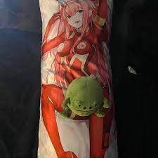 darling in the franxx body pillow... - Depop