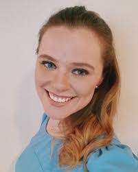 Sarah Coren's Instagram, Twitter & Facebook