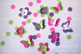 Flores Decoracion En La Pared Cerca Con Google Paper Flower Crafts Butterfly Crafts Flower Crafts