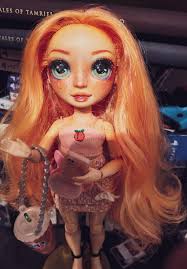 Mean Girls themed Poppy : r/RainbowHigh