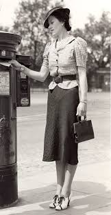 Moda anni 30 donna : Pin Di 1930s 1940s Women S Fashion Su 1930s Skirts And Blouses Moda Anni 30 Moda Anni Quaranta Moda Anni 20