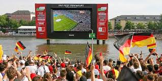 In zoho analytics you can share your data, reports, and dashboards to public users. Kein Public Viewing In Stadten Zur Fussball Em Geplant