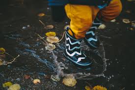 I've put together a handy list of rainy day activities for. Make A Splash 30 Ideas For Rainy Day Fun In Pdx