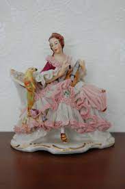We have a great online selection at the lowest prices with fast & free shipping on many items! Victorian Porcelain Figures Antique Victorian German Dresden Lace Porcelain Lady Figurine Ebay Porzellanmanufaktur Figur Porzellan