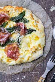 Pizza Bianco Mit Salbei Salbeibutter Coppa Rezept Rezepte Essensrezepte Pizza