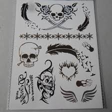 Et que ce soit pour un enfant ou un adulte, chaque tattoo4days doit être accompagné d'un sourire. X 14 Mixte Tatouages Temporaires Dore Argente Noir Motif Tete De Mort Etc Un Grand Marche