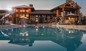 How many bedrooms are in a mansion. What Rooms Are In A Mansion A Look Inside Luxury Properties