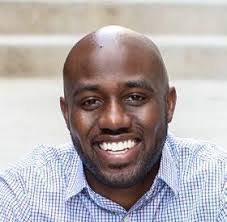 Eric Kellum's Instagram, Twitter & Facebook