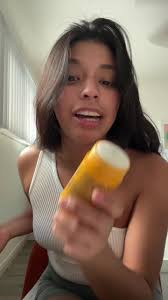 non toxic body care and candle? say less @SALT & STONE #saltandstone #...