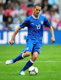 Leonardo Bonucci Leonardo Bonucci Photos Italy V Croatia Group C Uefa Euro 2012 Zimbio In 2021 Uefa Champions League Atalanta Bc Nike Football