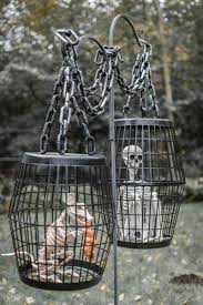 Spooky ideas for outdoor halloween decorations. 74 Easy Diy Halloween Decorations Homemade Do It Yourself Halloween Decor Ideas
