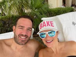 Brought a buddy with me to Vegas for this trip! 🏈