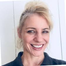 More lovely feedback for the Female Further podcast.