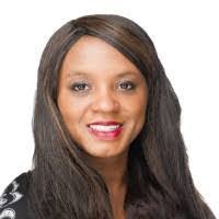 Karina Roth's Instagram, Twitter & Facebook