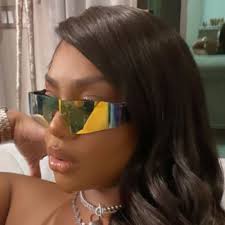 Kyla Adams 🌹. (@Kylaraelin25)