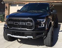 174727 1 2017 F 150 Ford Suspension Lift 45 Gear Alloy 726 Matte Black Aggressive 1 Outside Fender Jpg Ford Raptor Ford Trucks F150 Lifted Ford Trucks