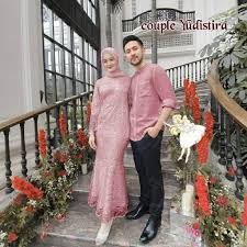 Baju kondangan pernikahan lamaran couple kebaya modern cantik kekinian. Oramurah Baju Couple Kondangan Kekinian Modern Kapel Pesta Elegan Mewah Pasangan Muslim Yudistira Co Shopee Indonesia