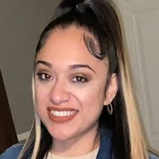 Crystal Leyva (@C_leyva89)