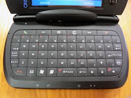 Qtek 9000, a 3G-s szupertelefon ...