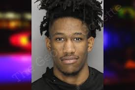 Cameron Dillard's Instagram, Twitter & Facebook