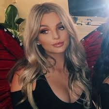 Taylor Cusumano's Instagram, Twitter & Facebook