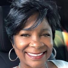 Myra Schwartz's Instagram, Twitter & Facebook