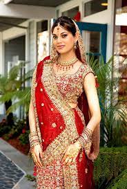 Pin By Thambiah Pillai On Indian Wedding Fashion Indian Wedding Fashion Indian Bridal Wear Indian Wedding Dress