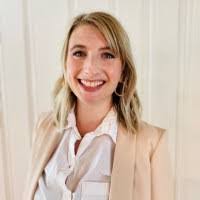 Katie Putz's Instagram, Twitter & Facebook