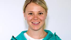 Aktuelle infos, news und gerüchte zu miriam neureuther, mit den neuesten videos und bildern / fotos. Nach Der Babypause Miriam Neureuther Erwagt Ruckkehr Zum Langlauf Augsburger Allgemeine