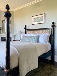 Book your stay online — THE GREEN, Hotel and B&B, Bradford on Avon