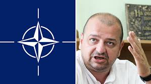 [Слика: images?q=tbn:ANd9GcQLmH8WsTikJKbPe2o8pdk...t-9f_E7Pcw]