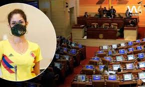 May 17, 2021 · arias and alexander carried on an obsessive and combative sexual relationship for nearly two years. El Costo Politico Que Asumiria Jennifer Arias Por La Presidencia De Camara