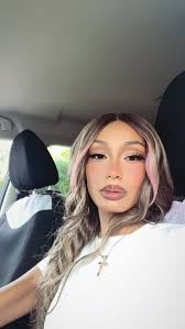 En el Reino de Dios, madre querida, siempre presente.