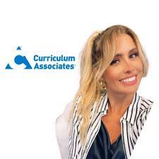 Lynne Stephenson's Instagram, Twitter & Facebook