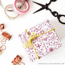 Christmas printable candy bar wrappers and straw flags let Printable Christmas Wrapping Paper Free Download Ideas For The Home