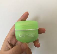 Tidak pasti mana satu yang sesuai untuk kulit jenis berminyak. Wawawax Husna Purely Tanaka On Twitter Krim Paling Underrated Jarang Nampak Orang Review Safi Ni Krim Ni Sumpah Berkesan Gila Untuk Pudarkan Parut Jerawat Dah Lah Murah Harga Dalam Rm9