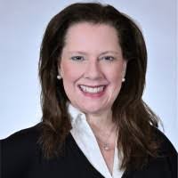 Lauren Strohmeyer's Instagram, Twitter & Facebook