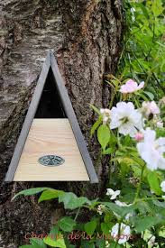 Nistkasten Fur Zaunkonige Http Www Charmedelamaison De Gartendekoration Dekorative Vogelhauser Diy Vogelhaus