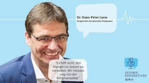 Teaser BAH-Podcast #7: Dr. Peter Liese (MdEP) zur Revision der europäischen  Arzneimittelgesetzgebung