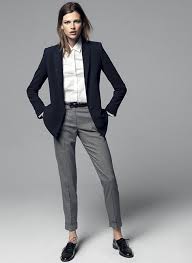 Ways To Spice Up Your Interview Outfit While Staying Appropriate Work Fashion Suits For Women Fashion