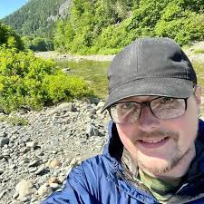 Greg Drake (@gregasaurus) • Instagram photos and videos