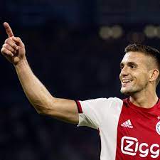 Met onder andere zijn fantastische goal in bernabéu tegen real madrid. Ajax S Dusan Tadic You Cannot Buy Happiness Inside I Feel Rich Ajax The Guardian