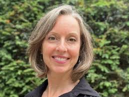 Susan English's Instagram, Twitter & Facebook