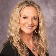 Teralyn Davis's Instagram, Twitter & Facebook